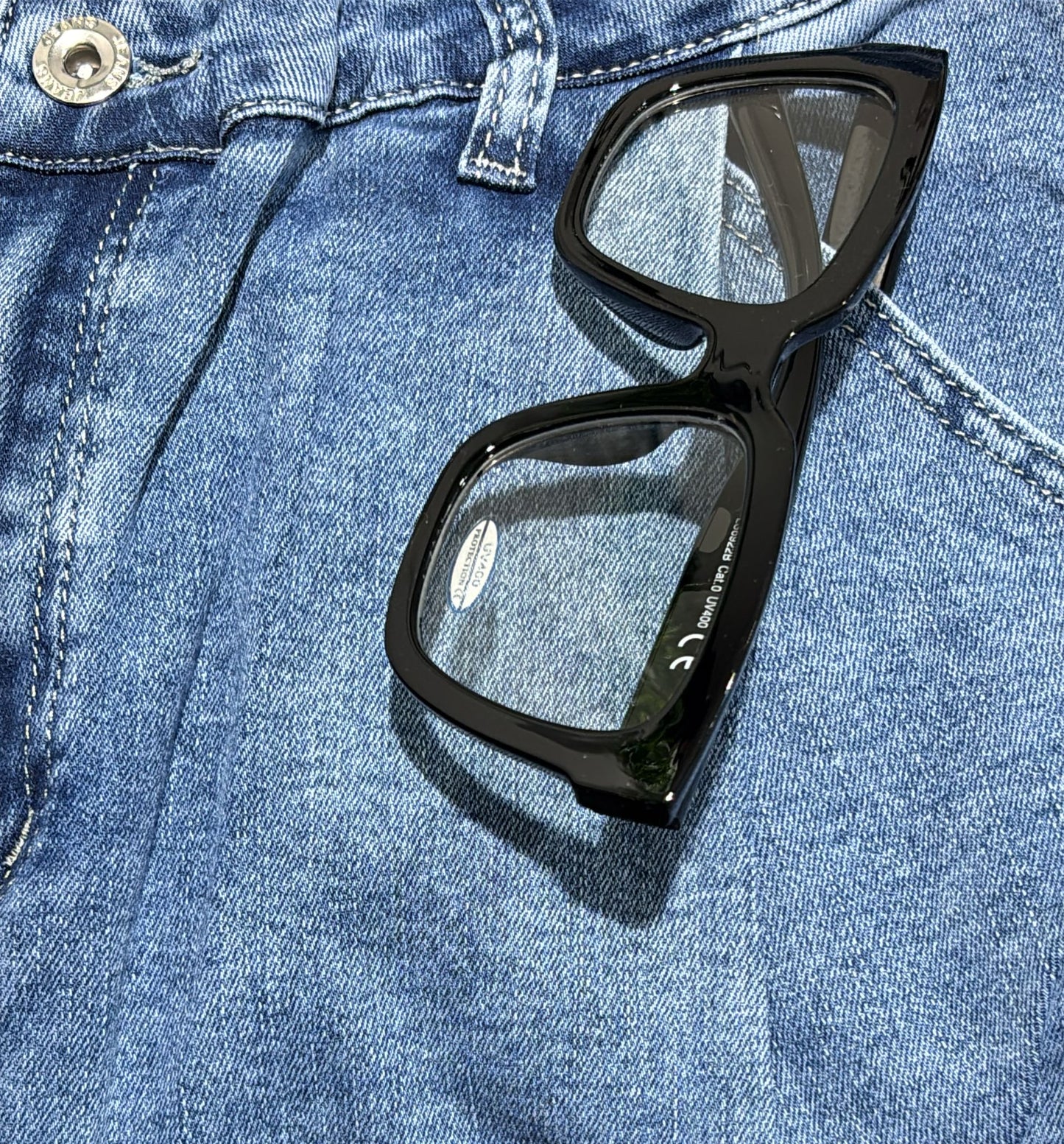 occhiale lente trasparente