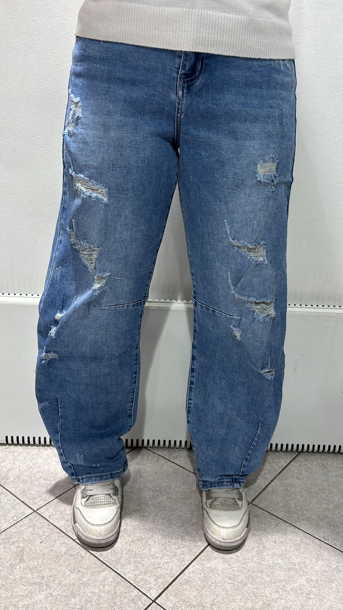 jeans baloon con strappi